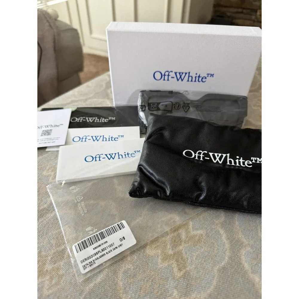 NWT Off-White Catalina Sunglasses Black Grey Lenses Gold Arrow Logo OERI003